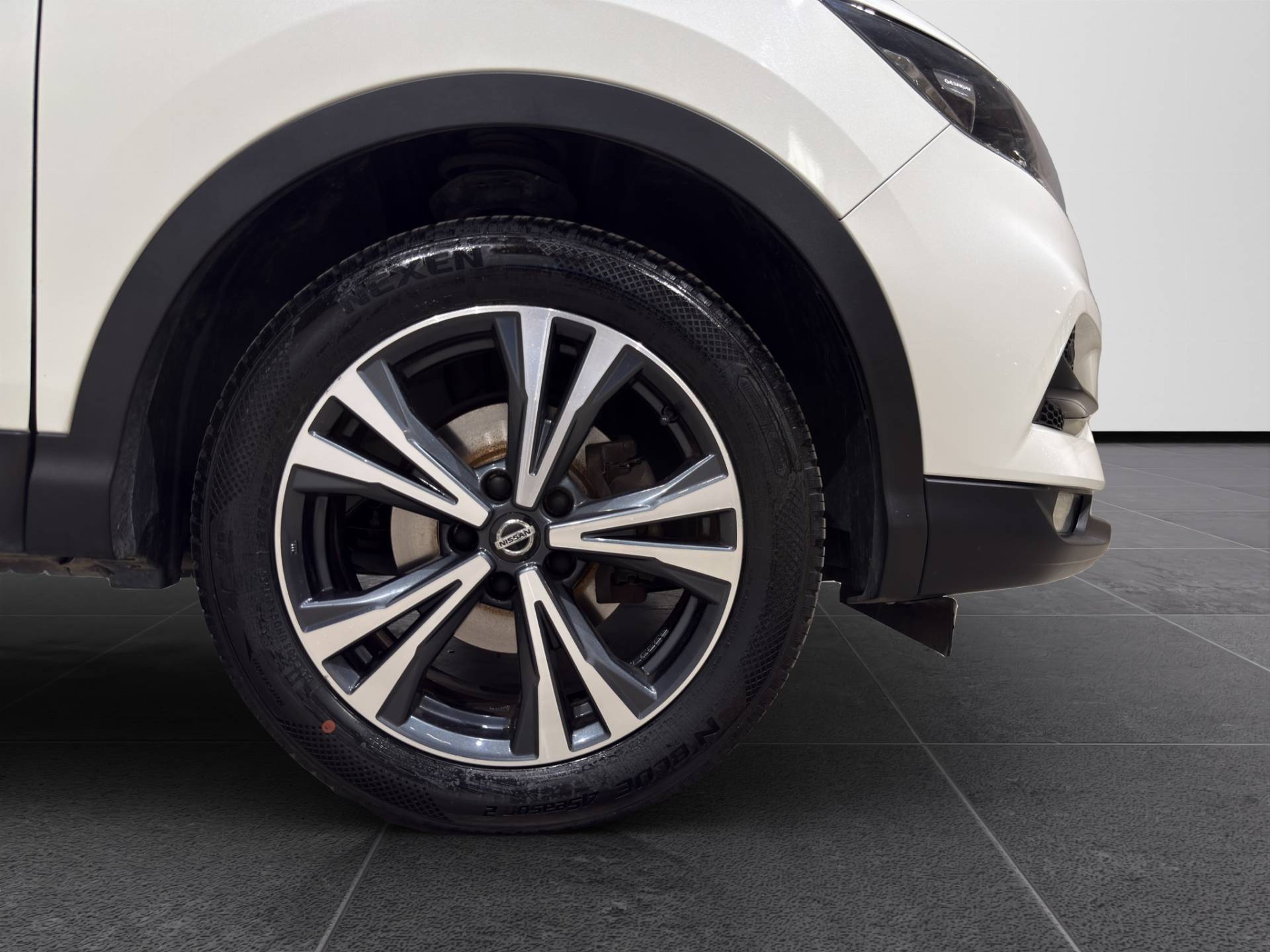 NISSAN Qashqai Qashqai 1.3 dig-t Acenta Premium 140cv usata in pronta consegna - Brandini