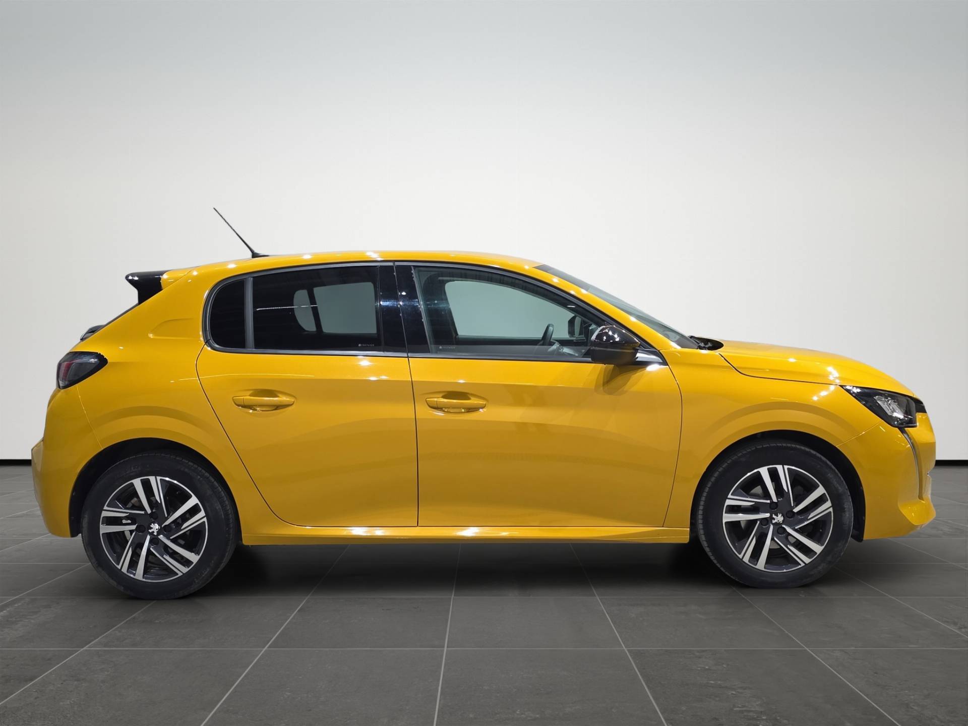 PEUGEOT 208 208 1.2 puretech GT s&s 100cv eat8 usata in pronta consegna - Brandini