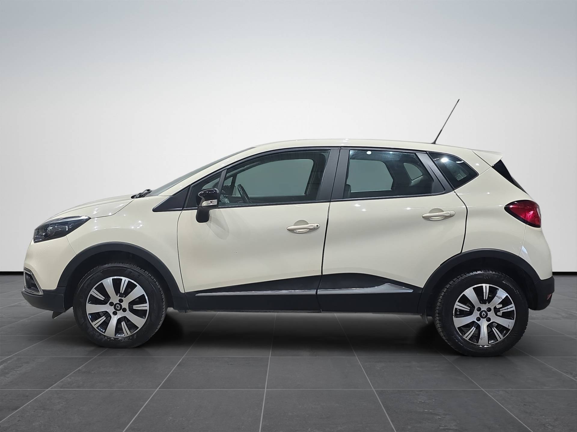 Auto Venduta - RENAULT Captur Captur 1.5 dci Zen (live) 90cv E6 usata in pronta consegna - Brandini