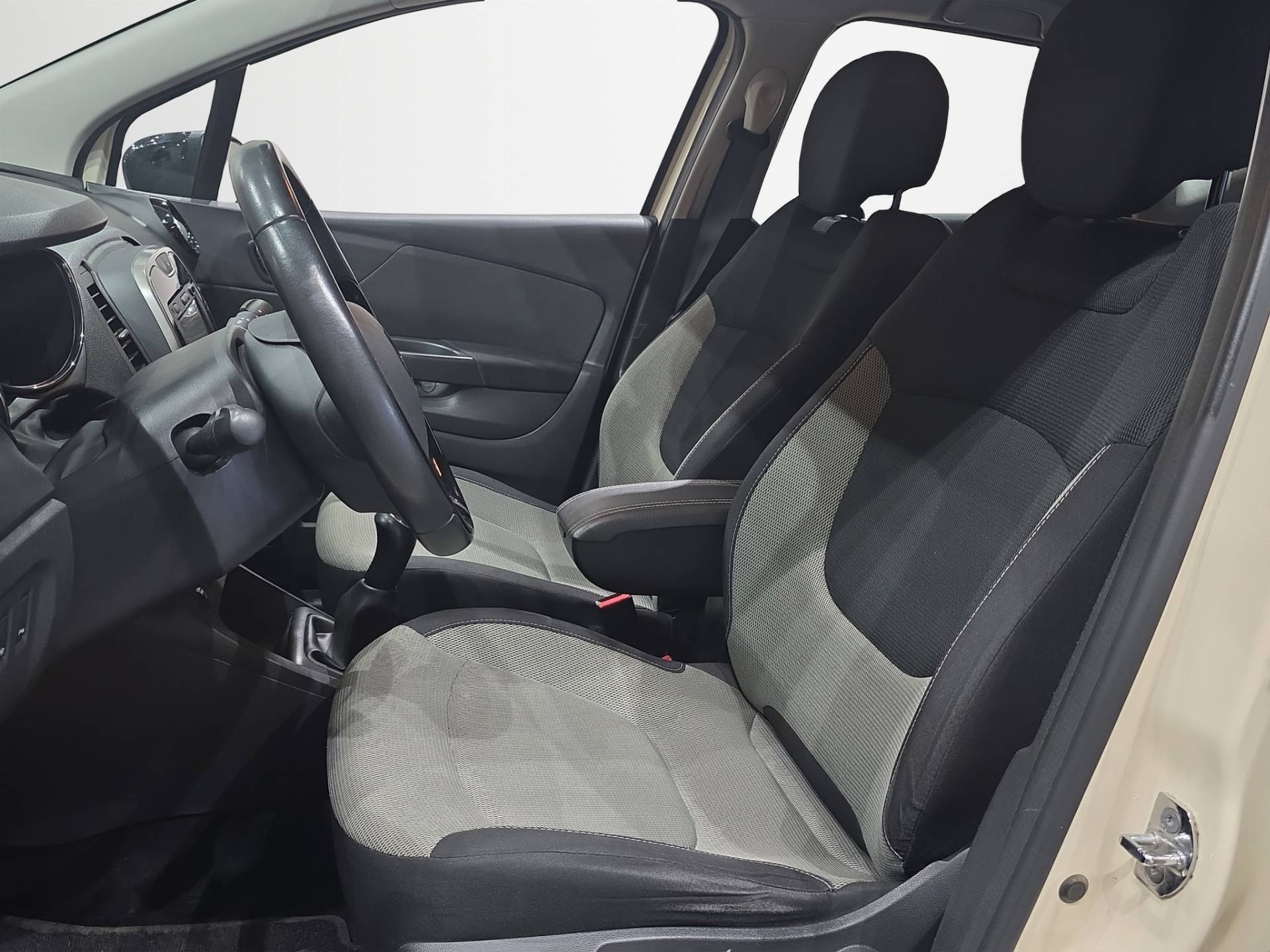 Auto Venduta - RENAULT Captur Captur 1.5 dci Zen (live) 90cv E6 usata in pronta consegna - Brandini