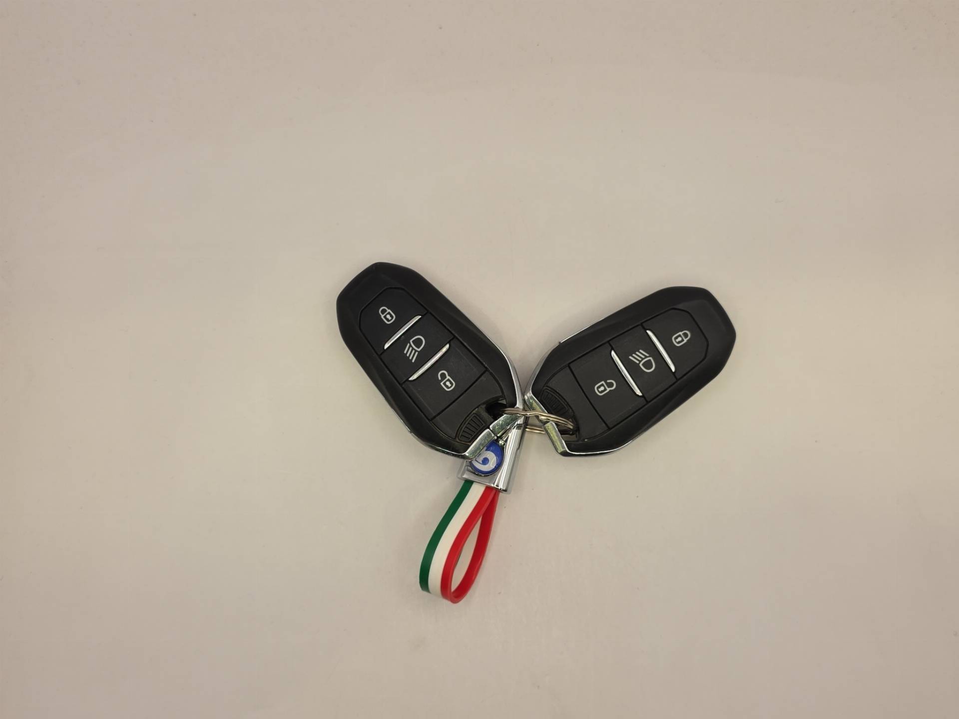 PEUGEOT 3008 3008 1.6 bluehdi Allure s&s 120cv eat6 usata in pronta consegna - Brandini