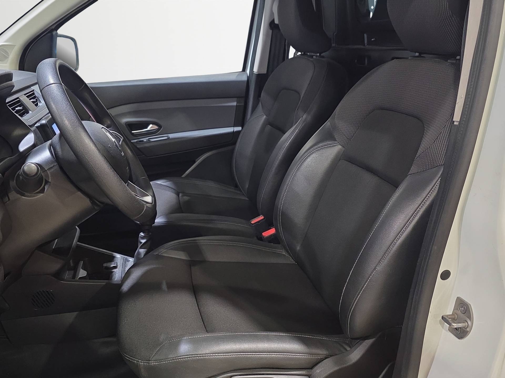 Auto Venduta - RENAULT Express Express van 1.5 Blue dci 75cv usata in pronta consegna - Brandini
