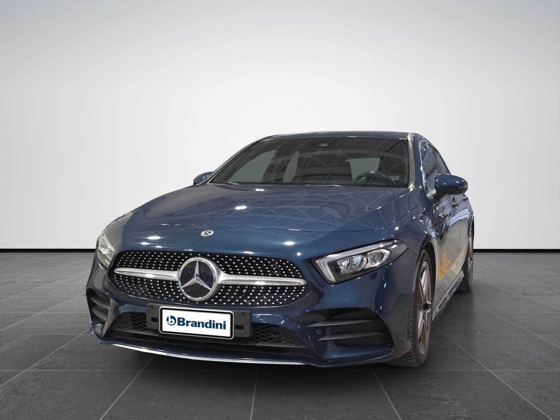 MERCEDES Classe A A 220 d Premium auto usata in pronta consegna - Brandini