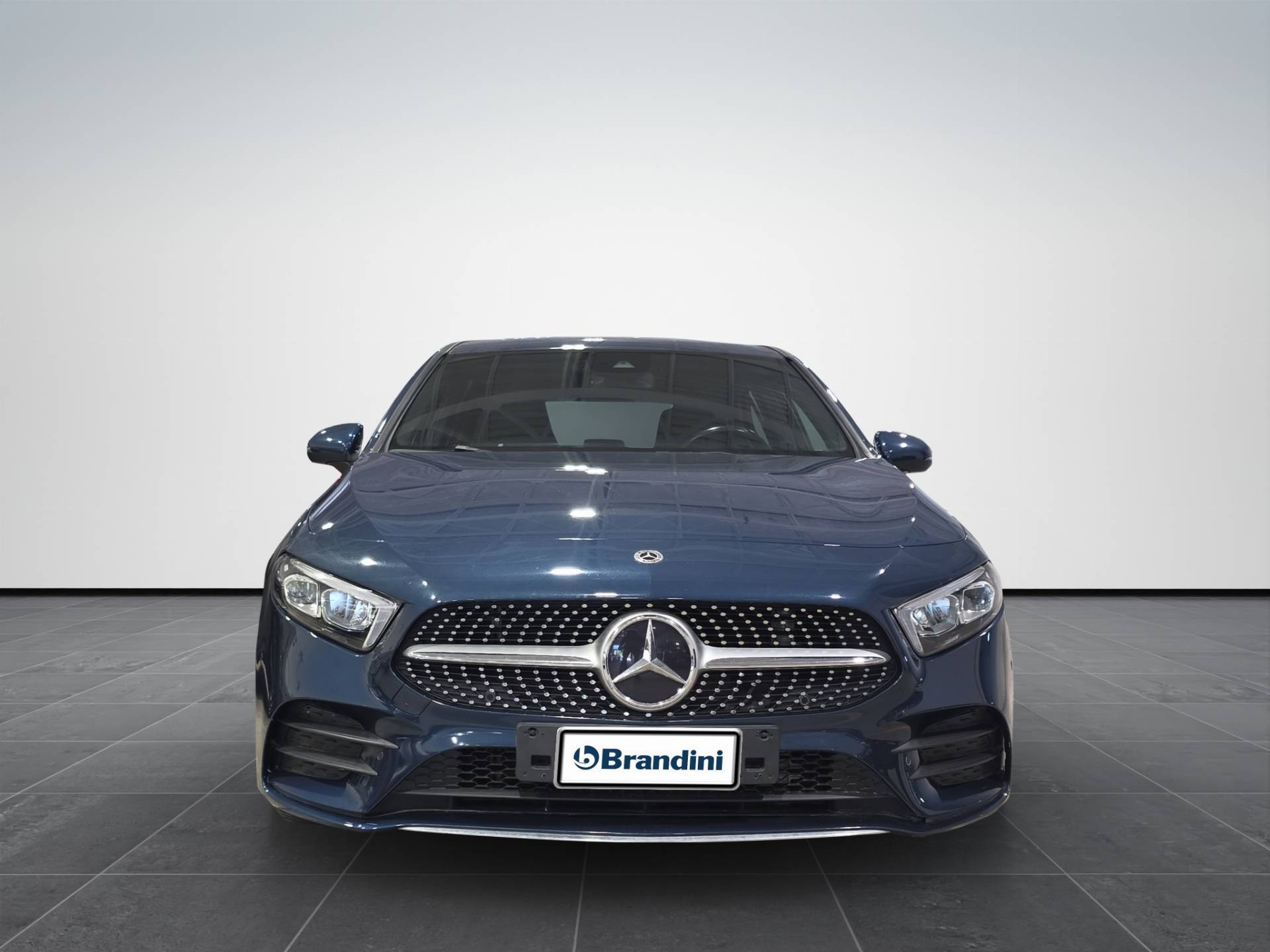 MERCEDES Classe A A 220 d Premium auto usata in pronta consegna - Brandini