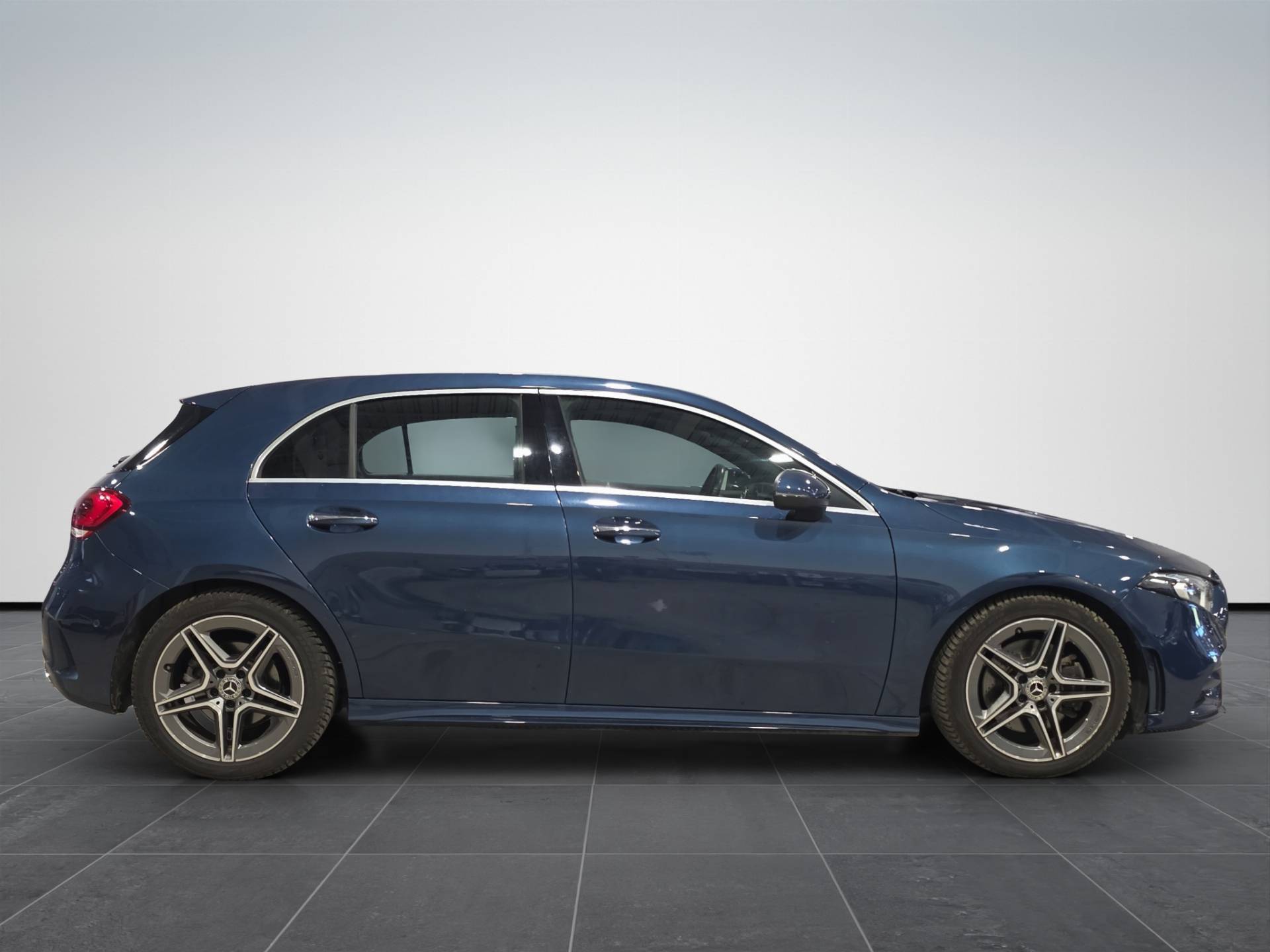 MERCEDES Classe A A 220 d Premium auto usata in pronta consegna - Brandini