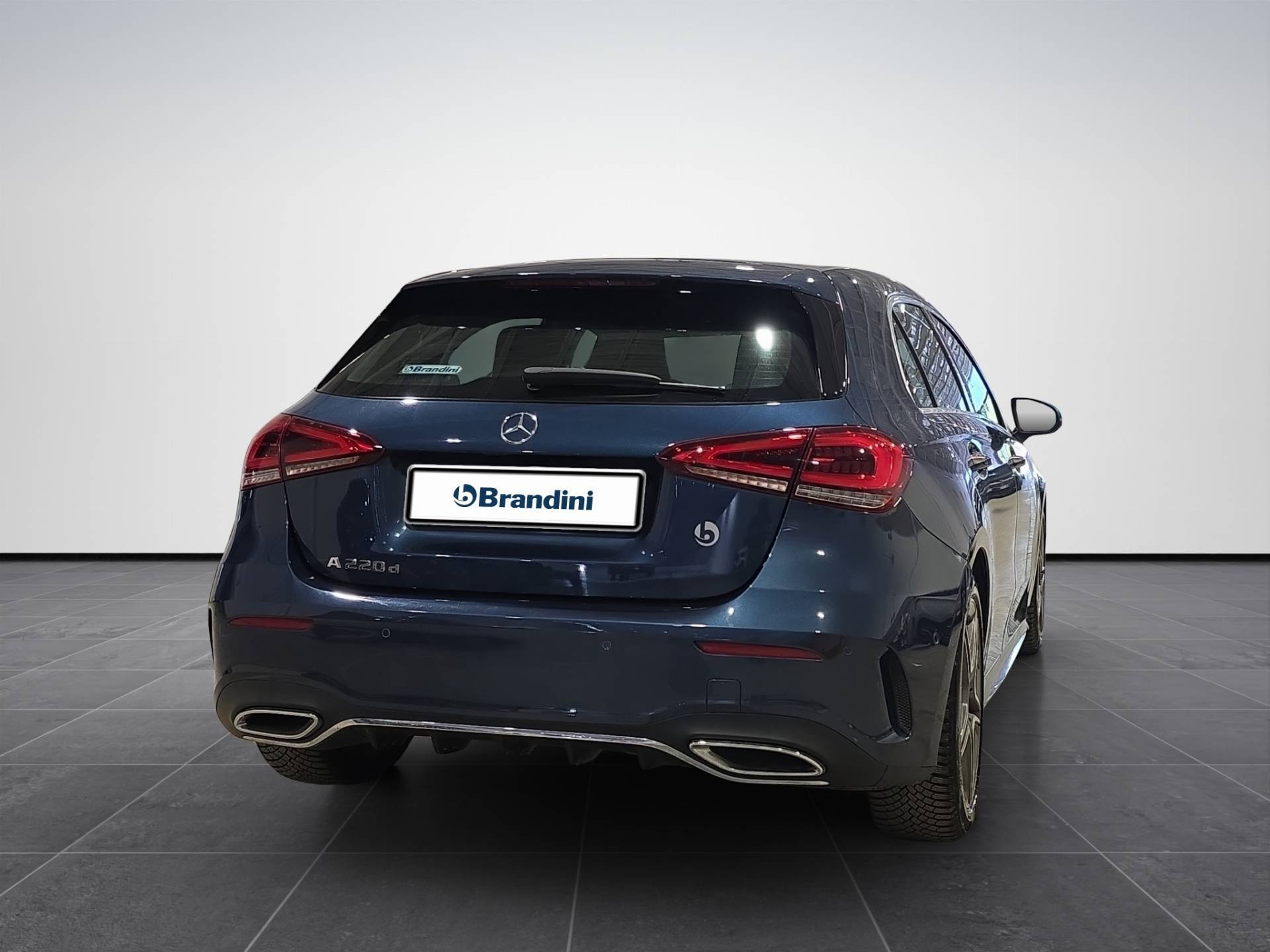 MERCEDES Classe A A 220 d Premium auto usata in pronta consegna - Brandini