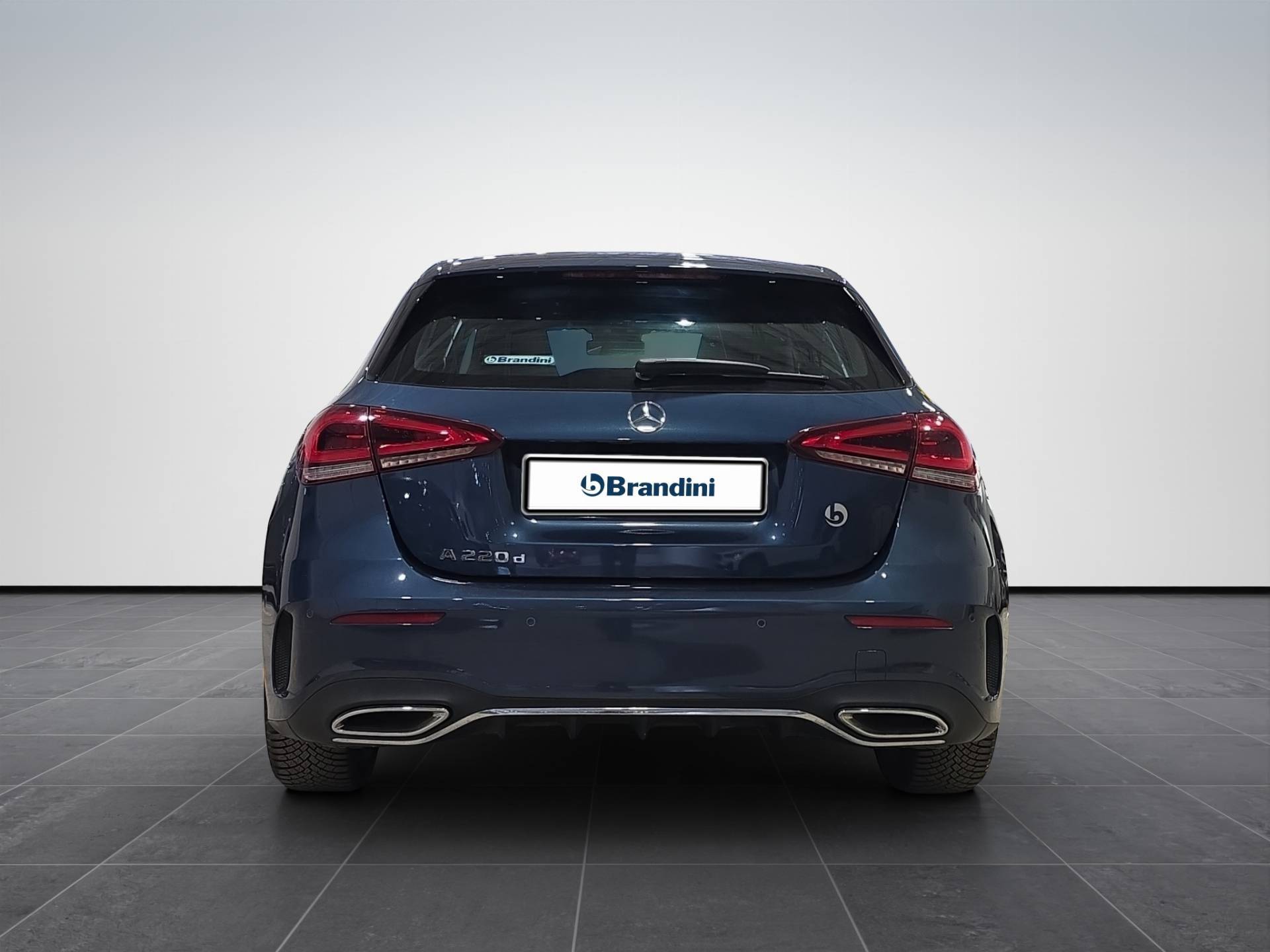 MERCEDES Classe A A 220 d Premium auto usata in pronta consegna - Brandini