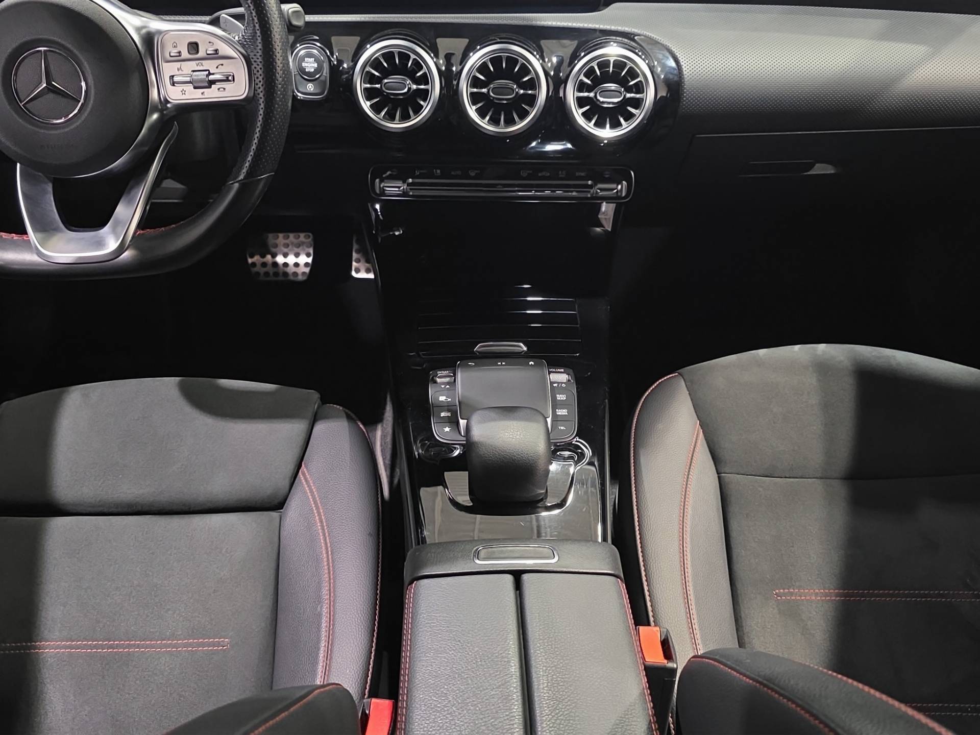 MERCEDES Classe A A 220 d Premium auto usata in pronta consegna - Brandini