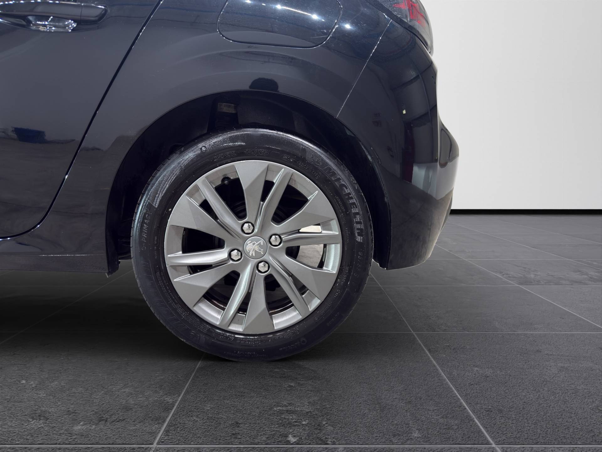 PEUGEOT 208 208 1.2 puretech Active Pack s&s 75cv usata in pronta consegna - Brandini