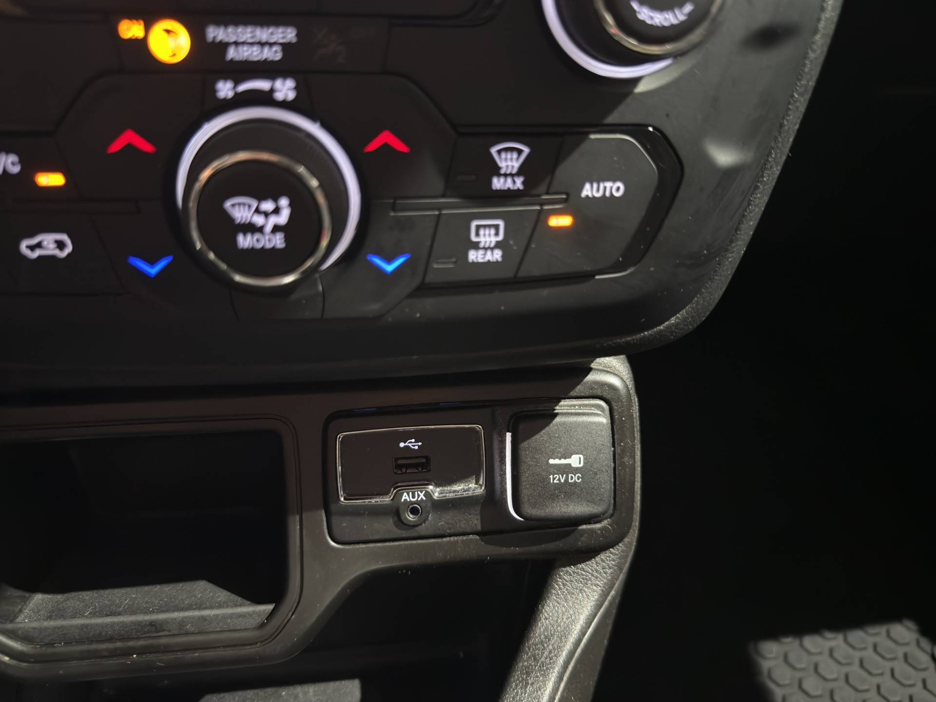 JEEP Renegade Renegade 1.6 mjt Limited 2wd 130cv usata in pronta consegna - Brandini