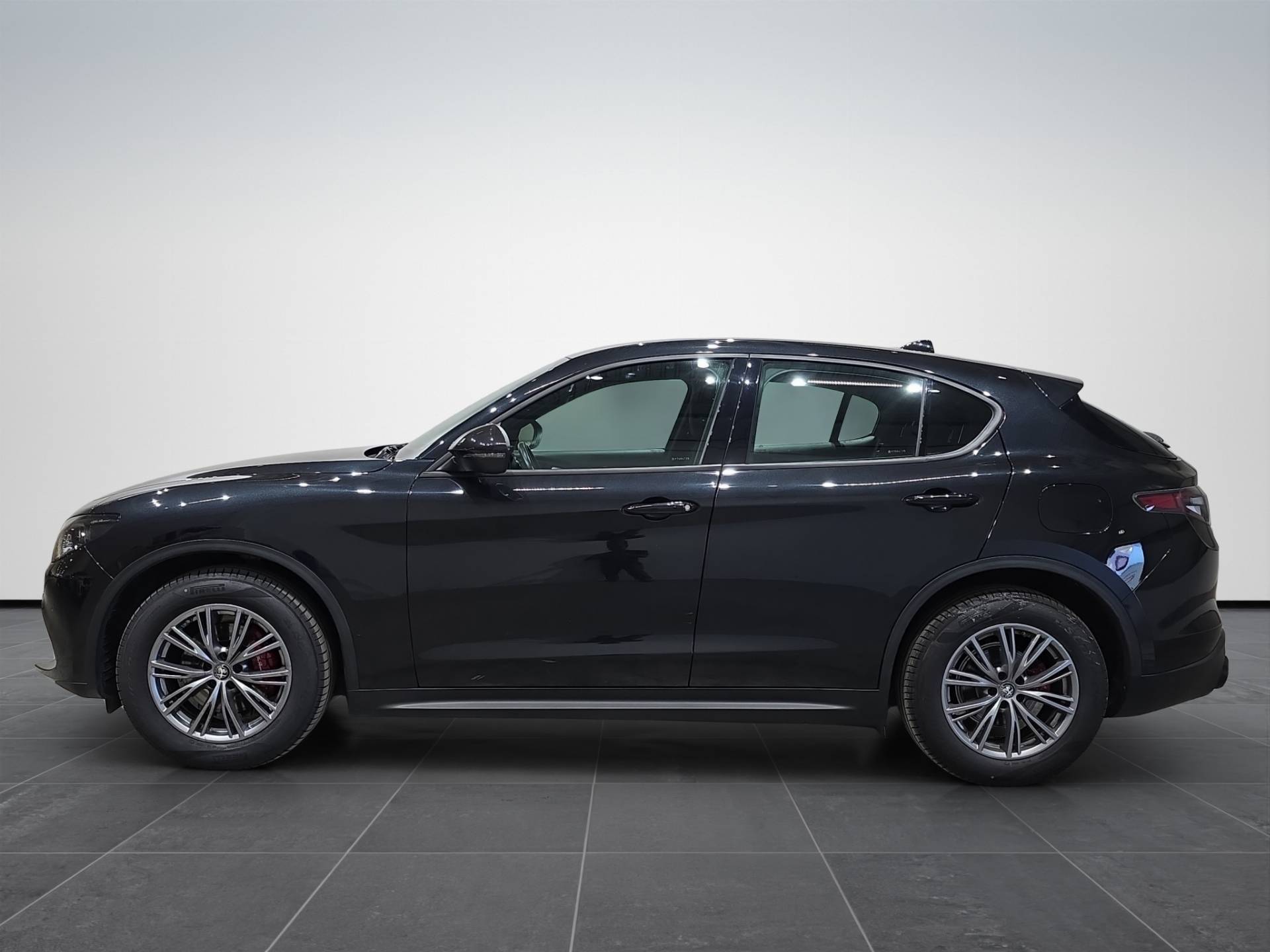 ALFA ROMEO Stelvio Stelvio 2.2 t Super Q4 210cv auto usata in pronta consegna - Brandini