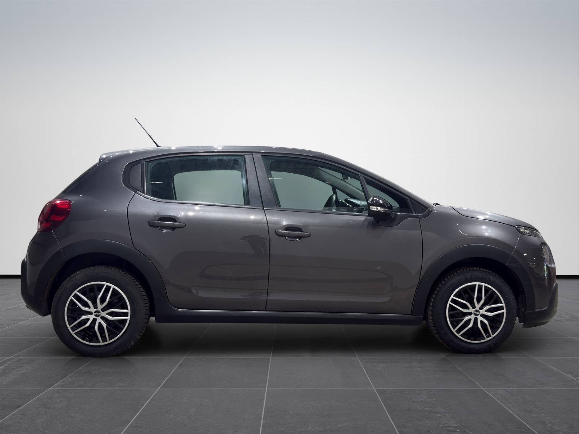 CITROEN C3 C3 1.2 puretech Shine s&s 83cv neopatentati my20 usata in pronta consegna - Brandini