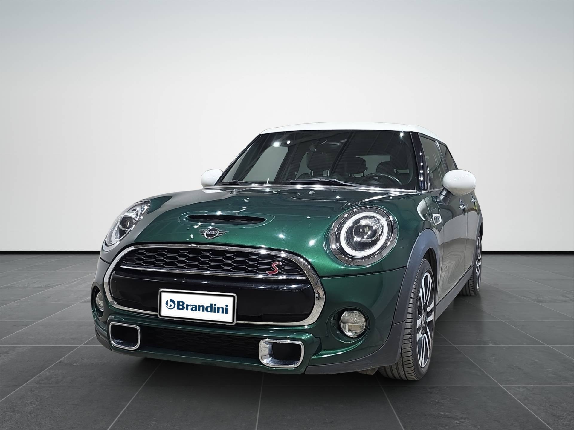 MINI Mini Mini 5p 2.0 Cooper SD Hype auto usata in pronta consegna - Brandini