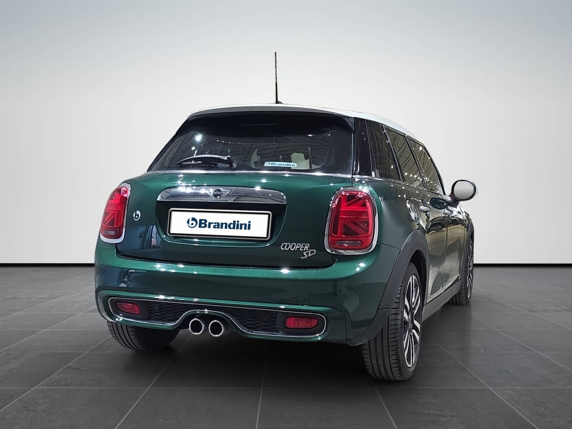 MINI Mini Mini 5p 2.0 Cooper SD Hype auto usata in pronta consegna - Brandini