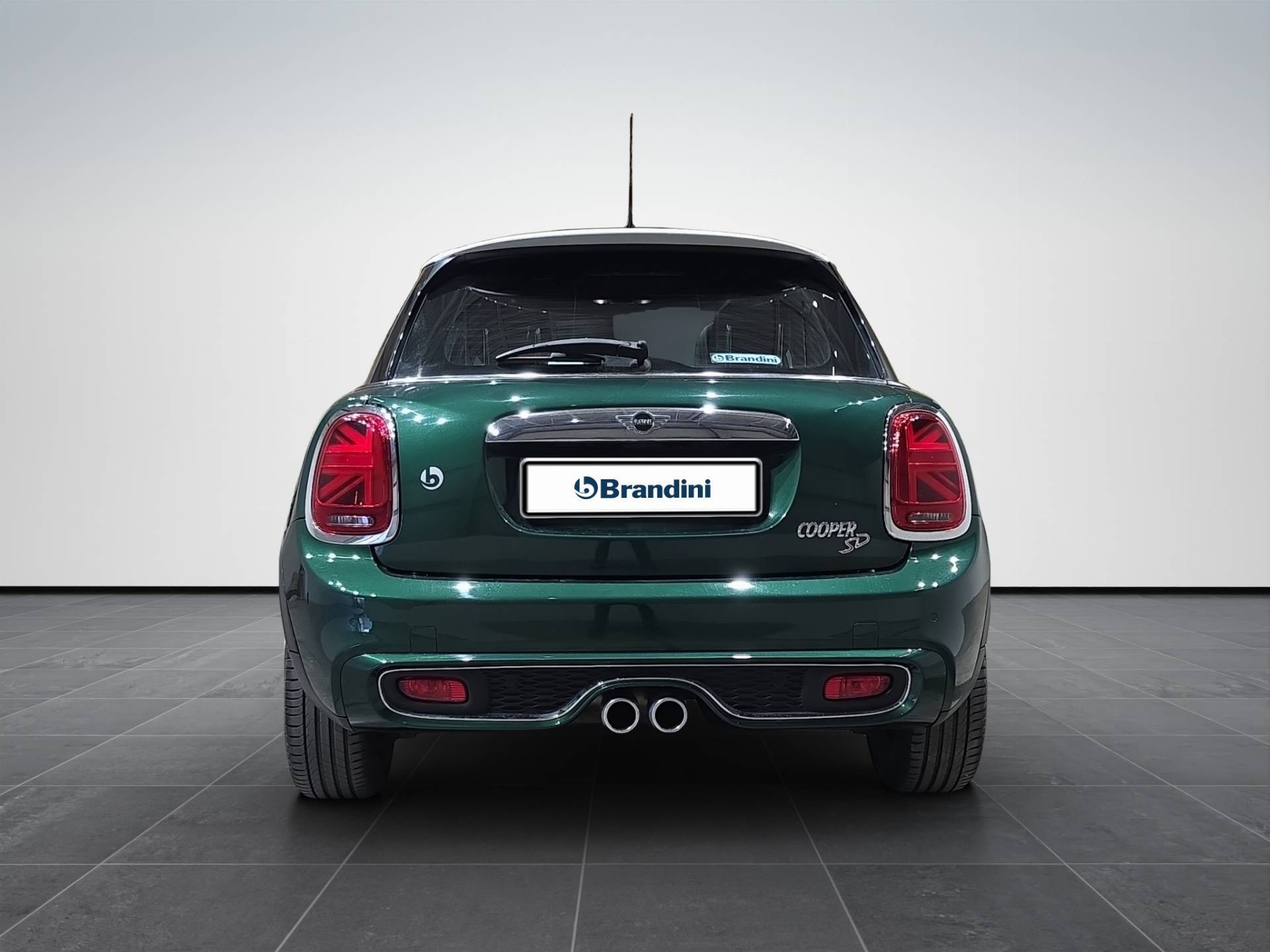 MINI Mini Mini 5p 2.0 Cooper SD Hype auto usata in pronta consegna - Brandini