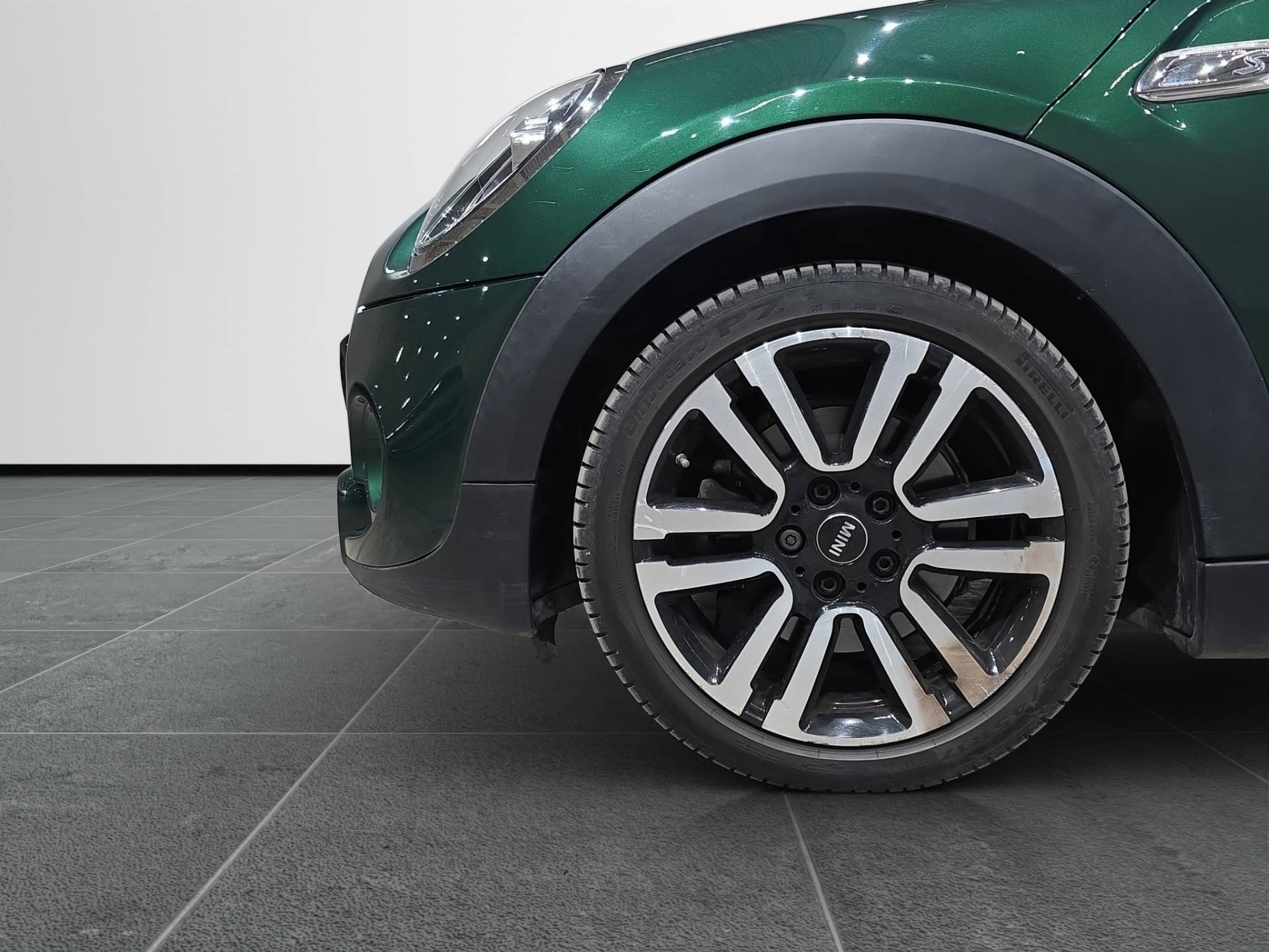 MINI Mini Mini 5p 2.0 Cooper SD Hype auto usata in pronta consegna - Brandini