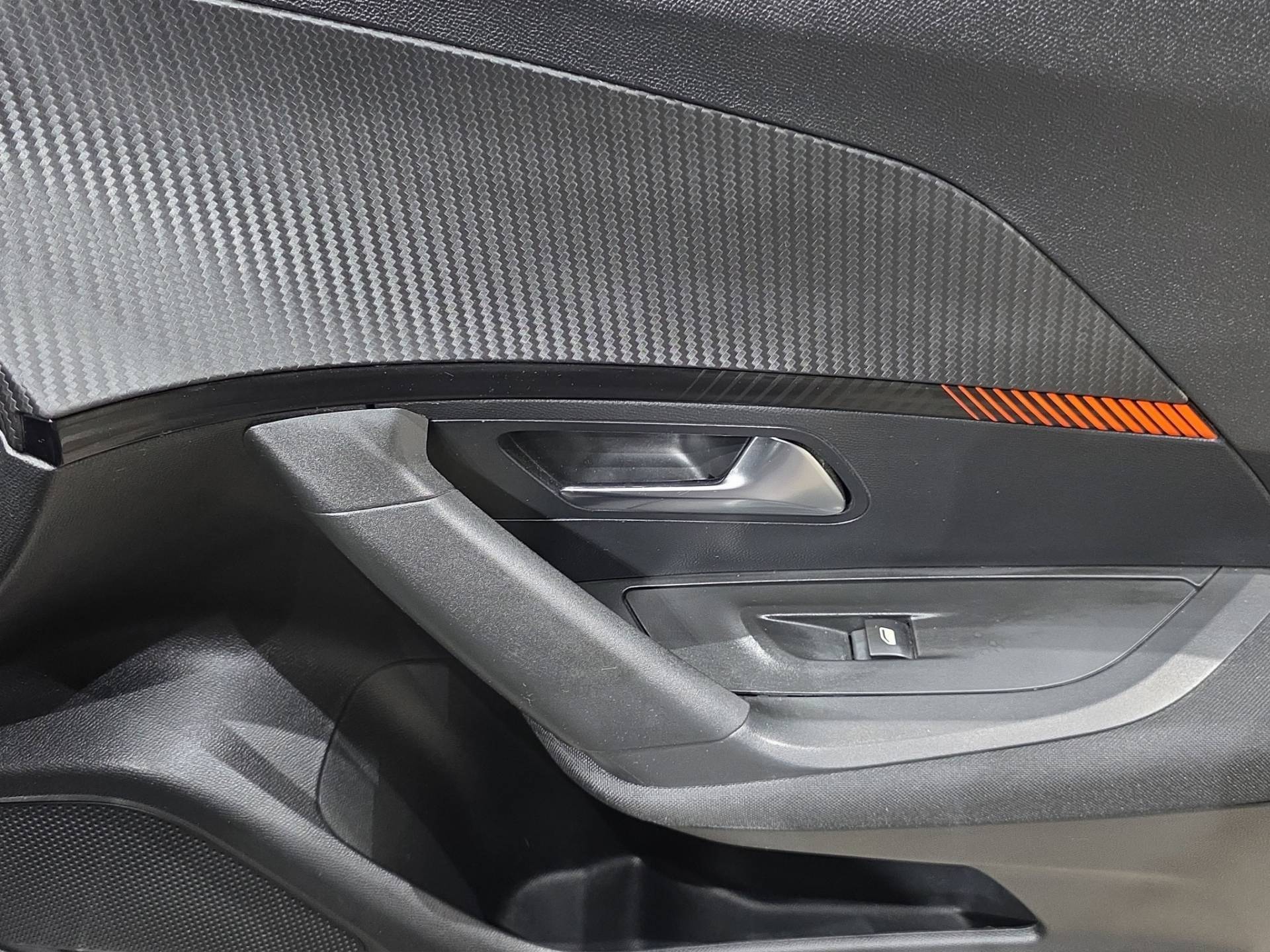 PEUGEOT 2008 2008 1.5 bluehdi Active s&s 110cv usata in pronta consegna - Brandini