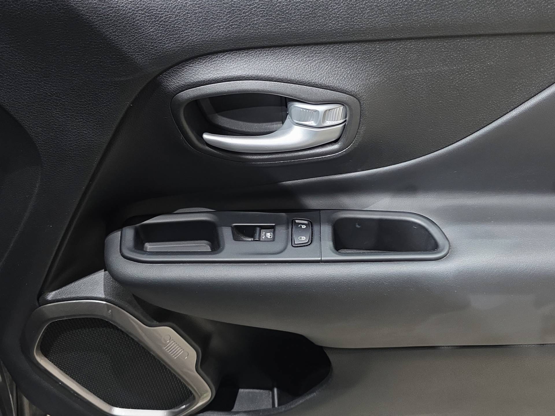 Auto Venduta - JEEP Renegade Renegade 1.5 turbo t4 mhev Summit 2wd dct usata in pronta consegna - Brandini