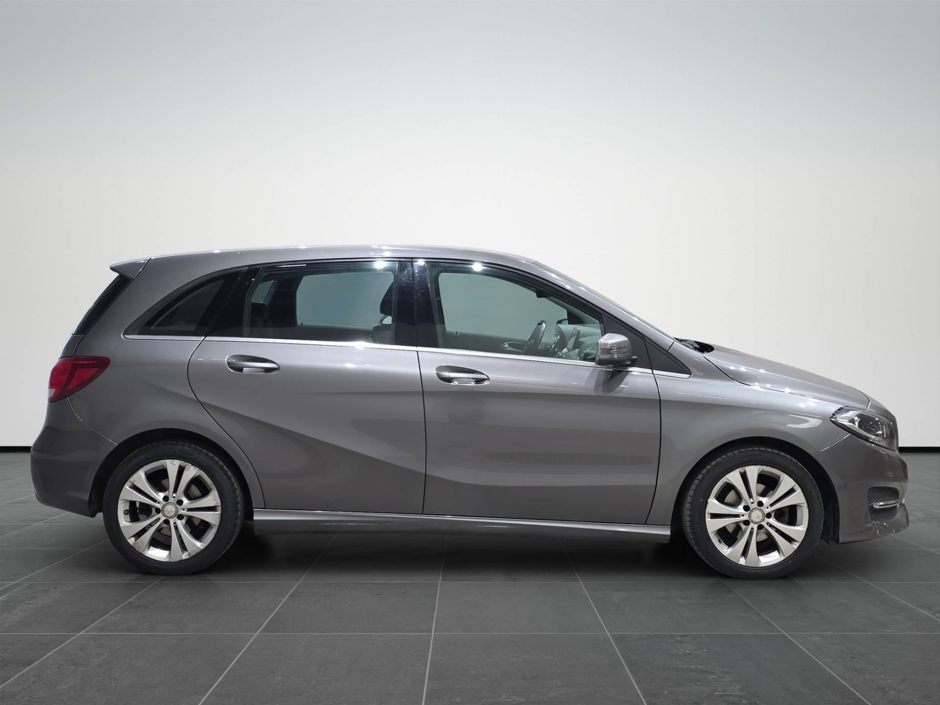 Auto Venduta - MERCEDES Classe B B 180 d (cdi)  Sport usata in pronta consegna - Brandini