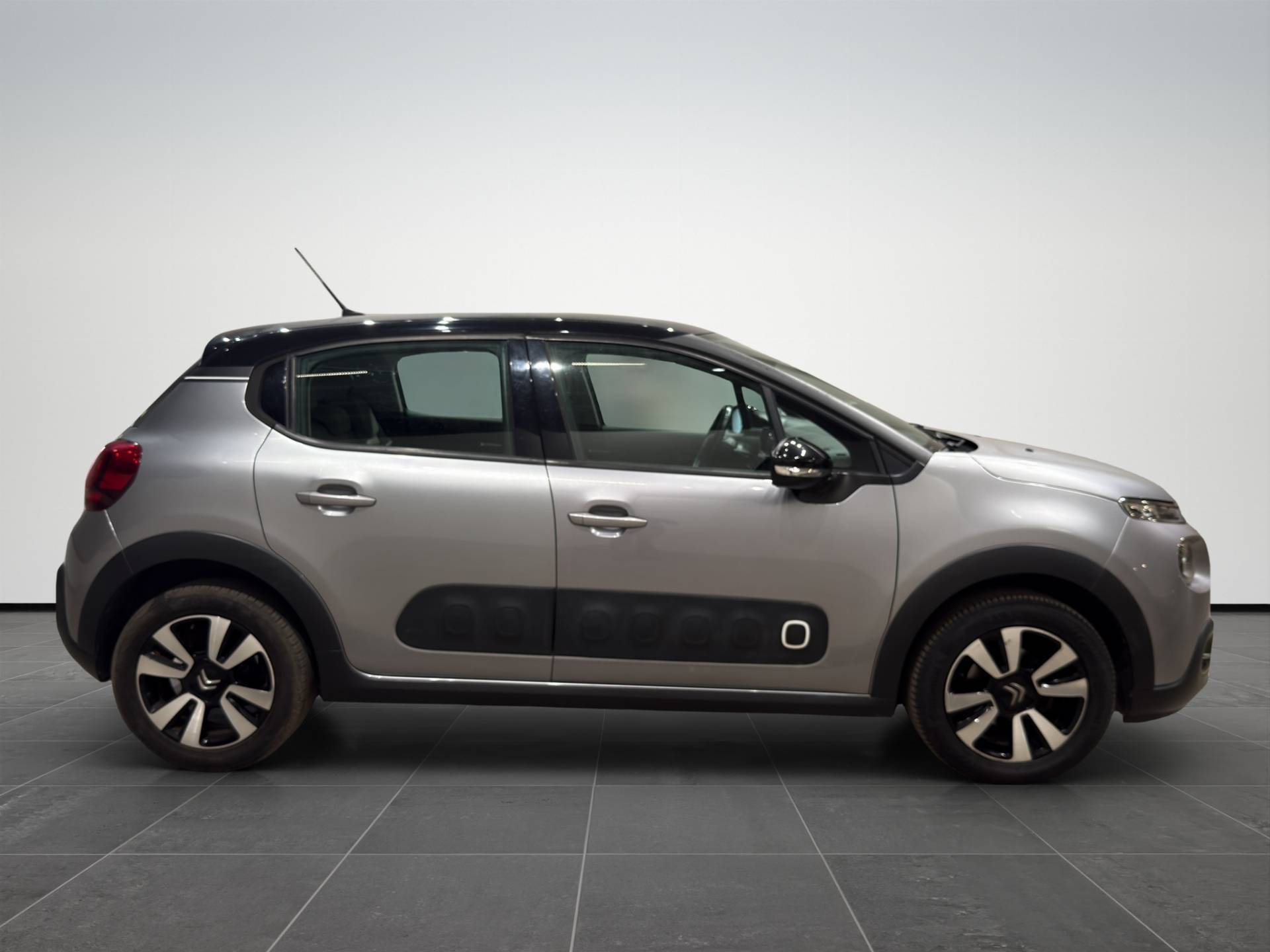 Auto Venduta - CITROEN C3 C3 1.2 puretech Shine s&s 83cv my18 usata in pronta consegna - Brandini