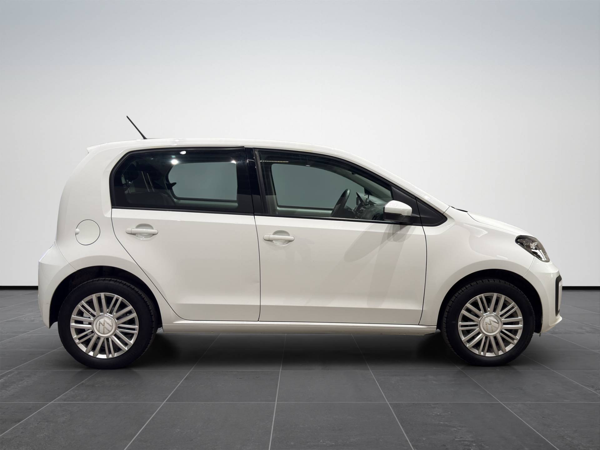 Auto Venduta - VOLKSWAGEN up! up! 5p 1.0 evo Move up! 65cv usata in pronta consegna - Brandini