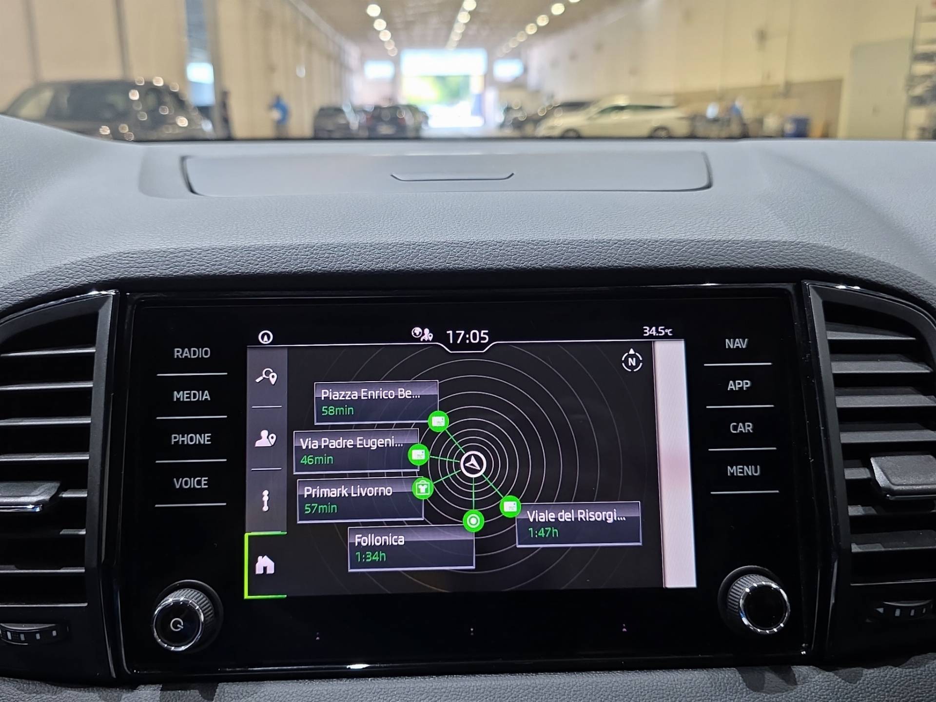 SKODA Karoq Karoq 1.5 tsi Style usata in pronta consegna - Brandini