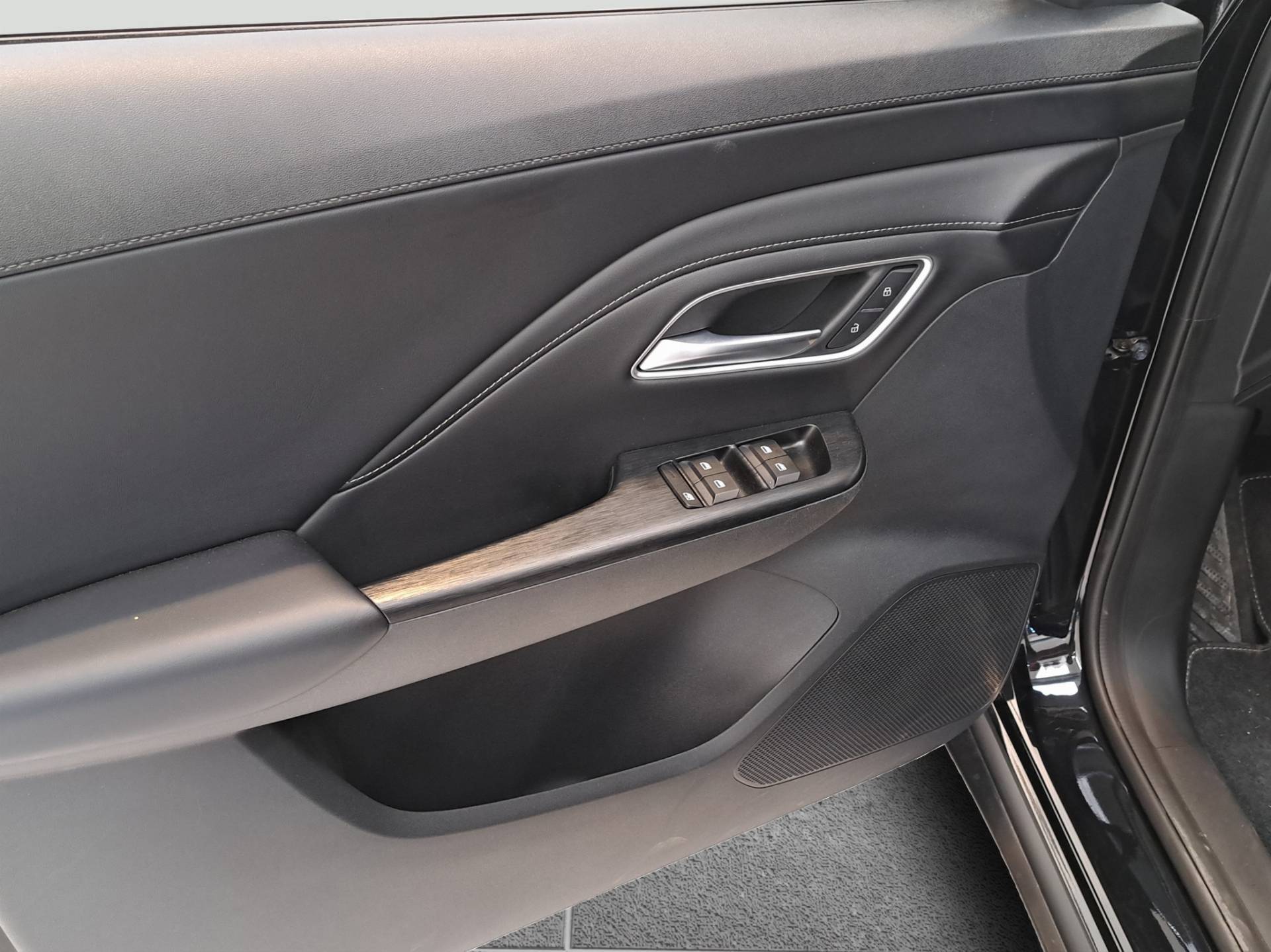 MG ZS ZS 1.5 hybrid+ Luxury auto usata in pronta consegna - Brandini